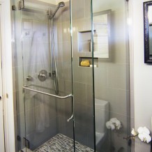 El Granada Hall Bath Frameless Glass Shower
